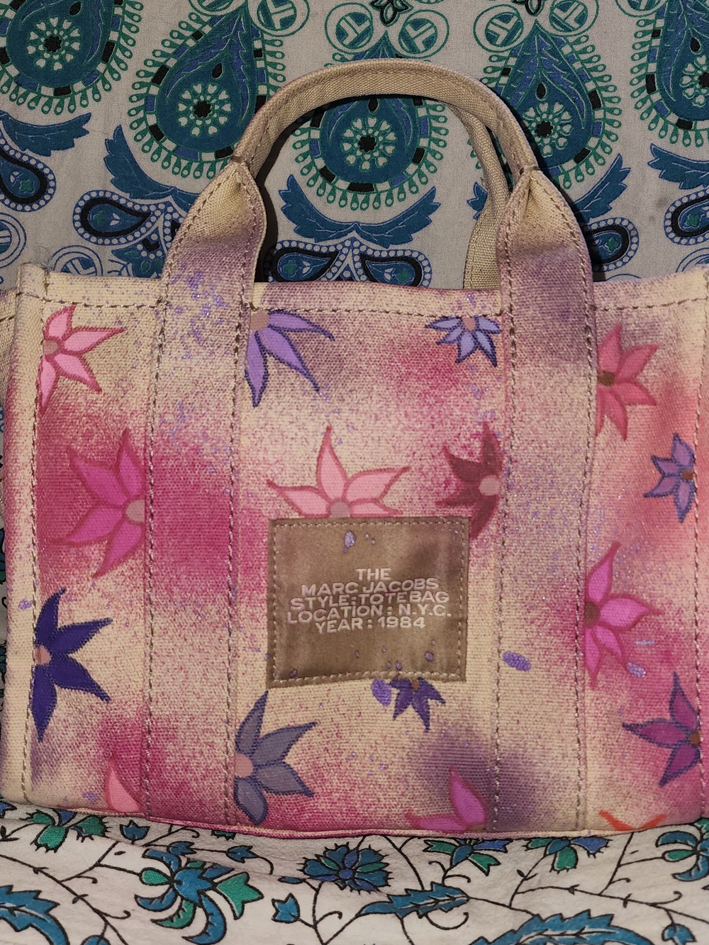 Marc Jacobs The Tote Bag - Picture 2 of 6